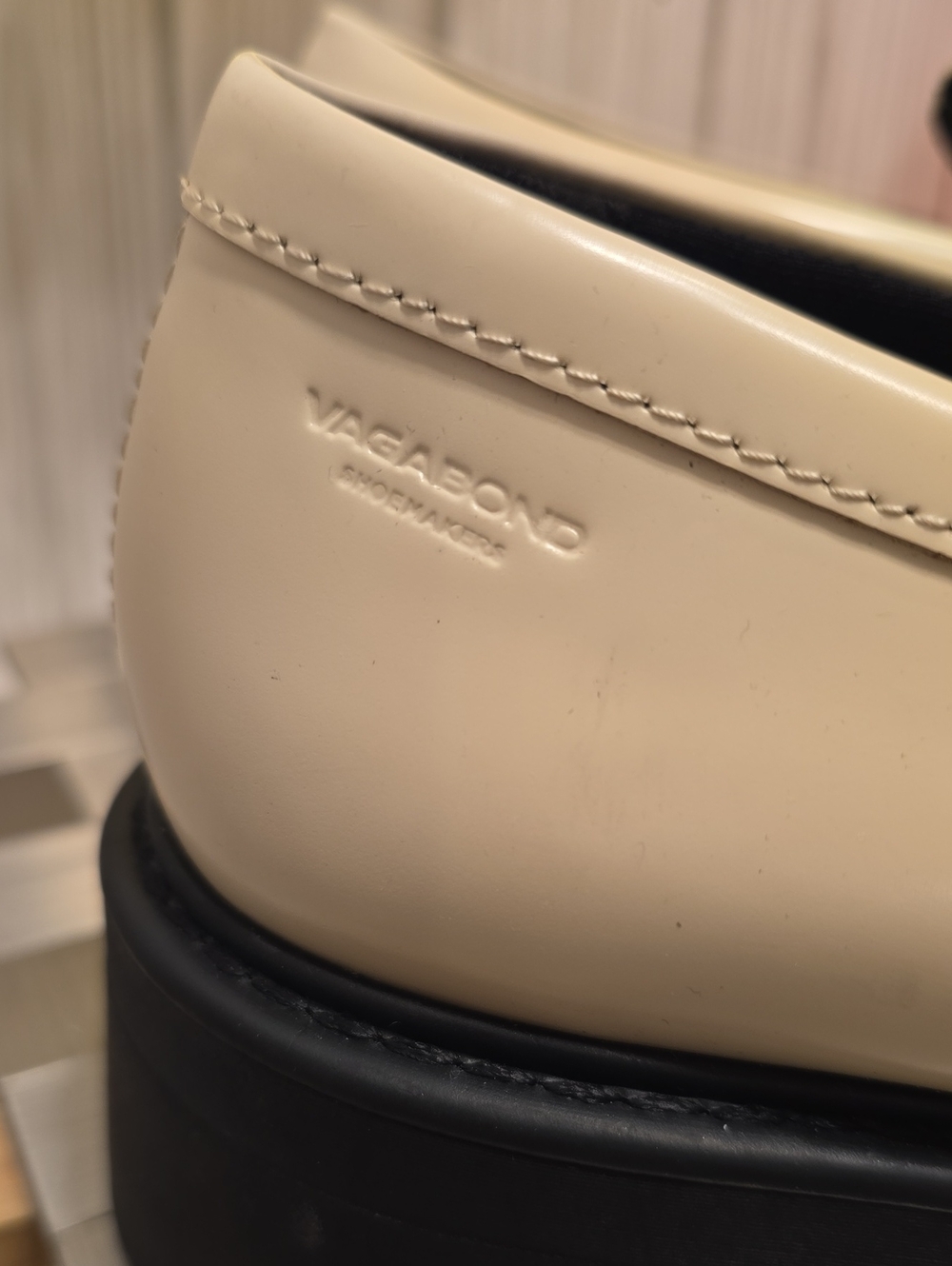 VAGABOND Chunky Cream Loafers with Black Lug Sole - Picture 7 of 15